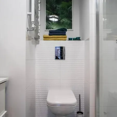 Apartment Golden In - Cozy And Stylish - Zabkowska B *